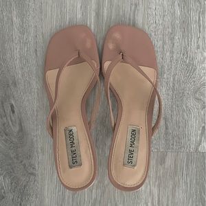Steve Madden kitten heels size 7